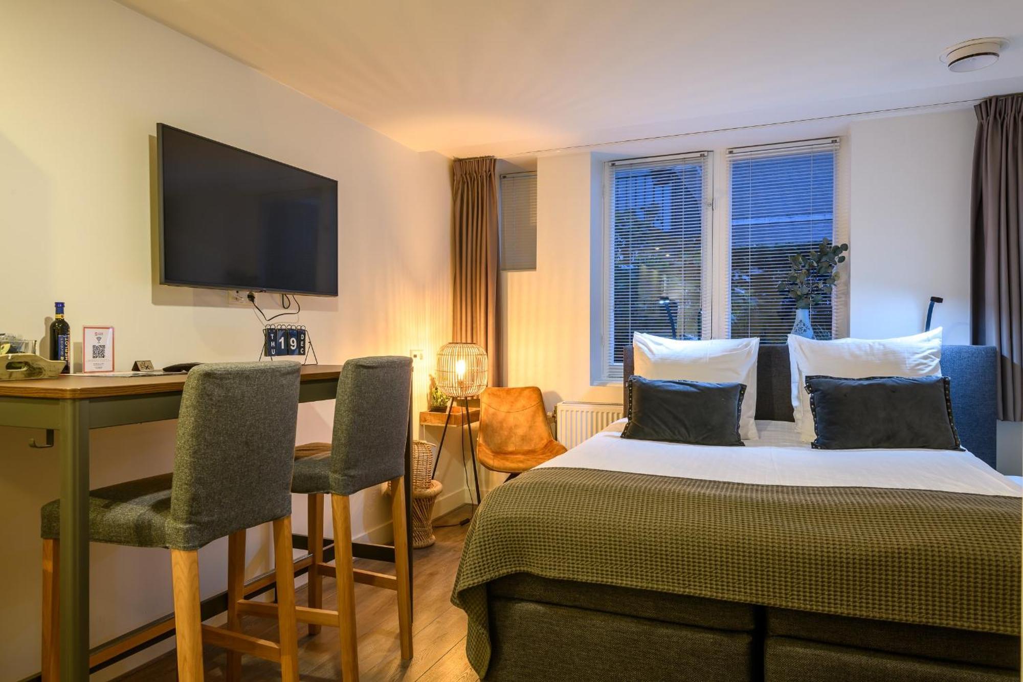 Hotel Oranjestaete Ναϊμέγκεν Εξωτερικό φωτογραφία